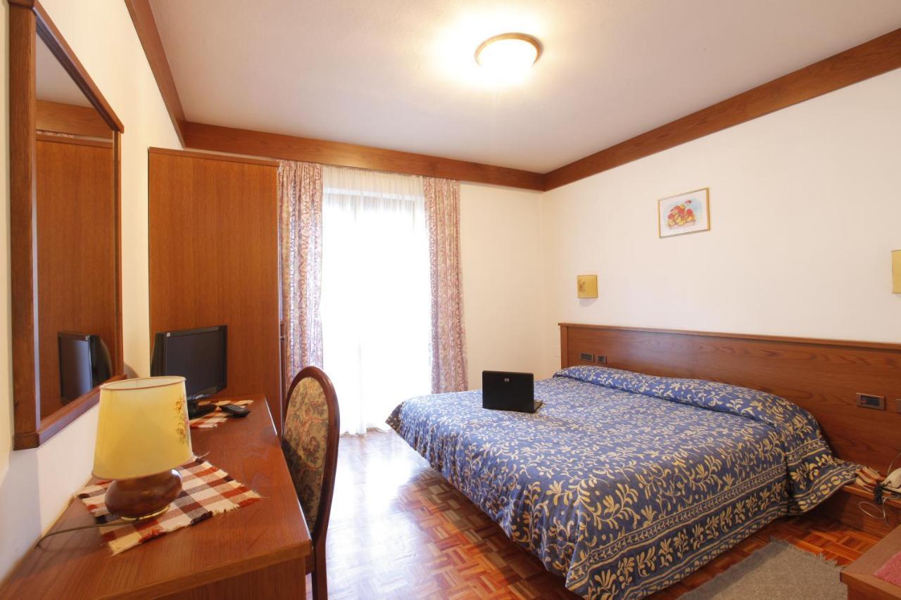 Hotel Carlone Breguzzo Zewnętrze zdjęcie