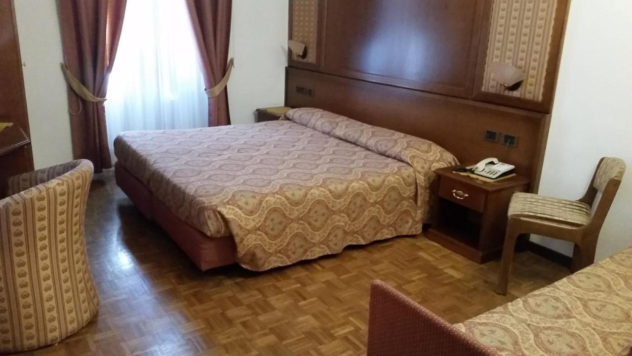 Hotel Carlone Breguzzo Zewnętrze zdjęcie